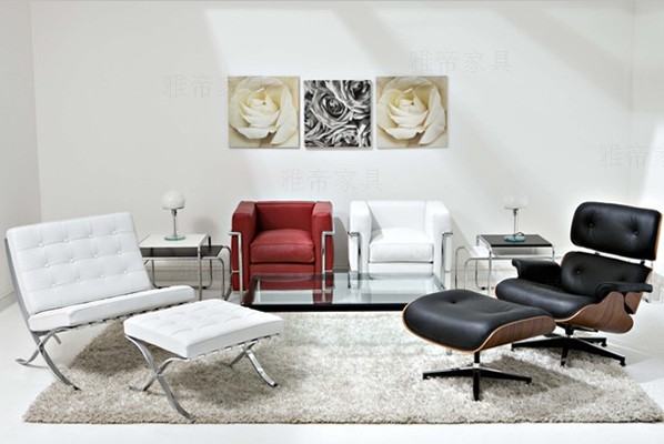核桃木貼皮的<a href='http://www.yunguzhai.cn/Products/EamesLoungeChair.html' class='keys' title='點(diǎn)擊查看關(guān)于伊姆斯休閑椅的相關(guān)信息' target='_blank'>伊姆斯休閑椅</a>（walnut Eames Lounge Chair）